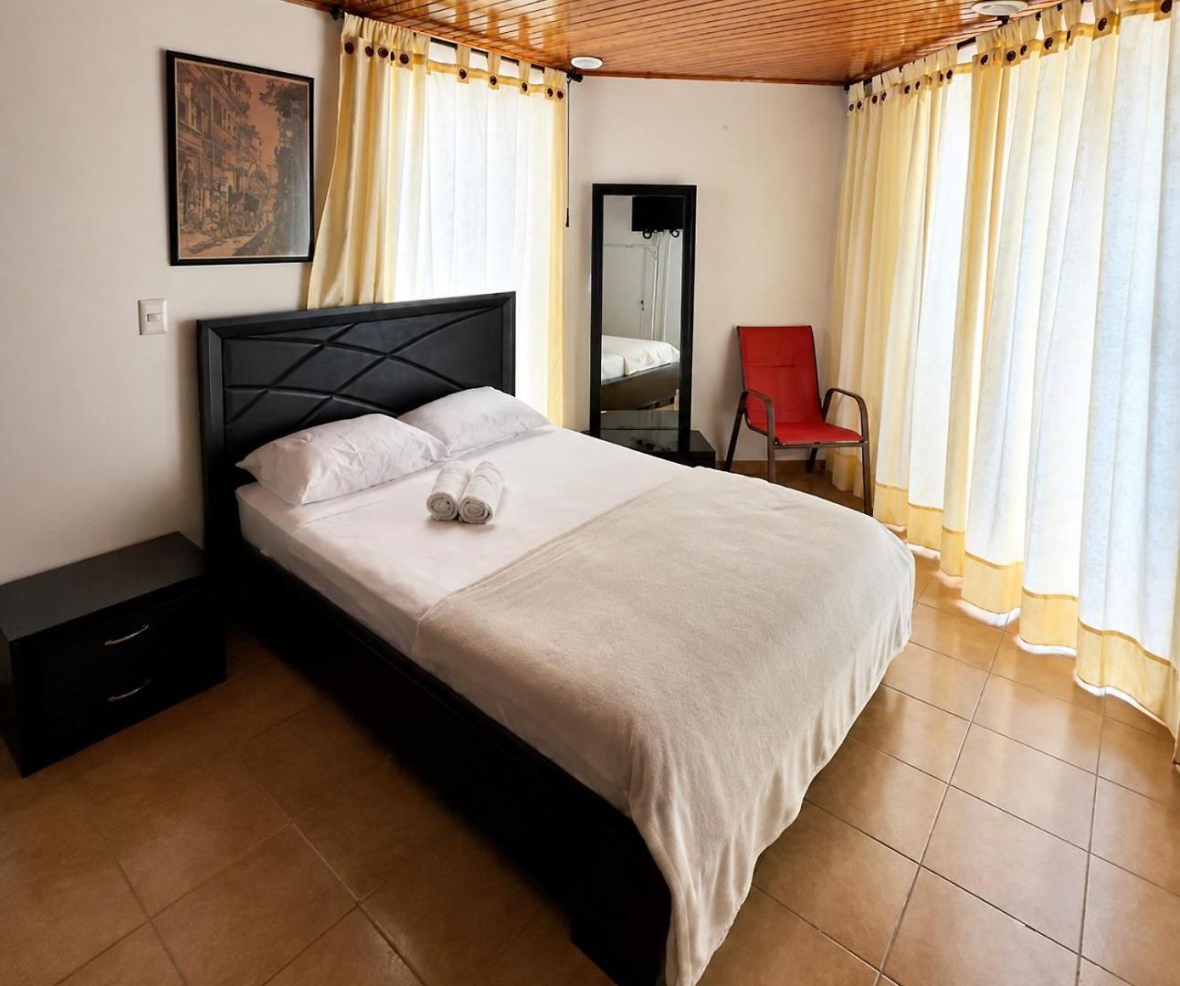 Apartamento Laguito Cra 3 #240 *