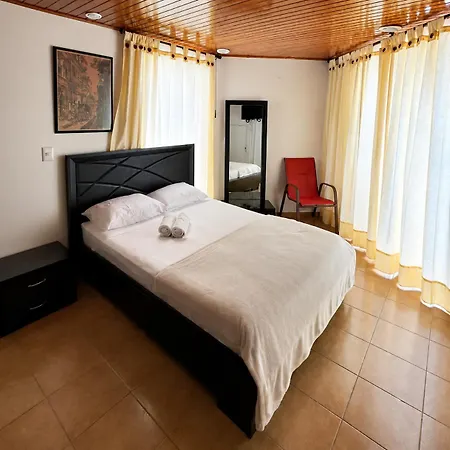 Apartamento Laguito Cra 3 #240 *